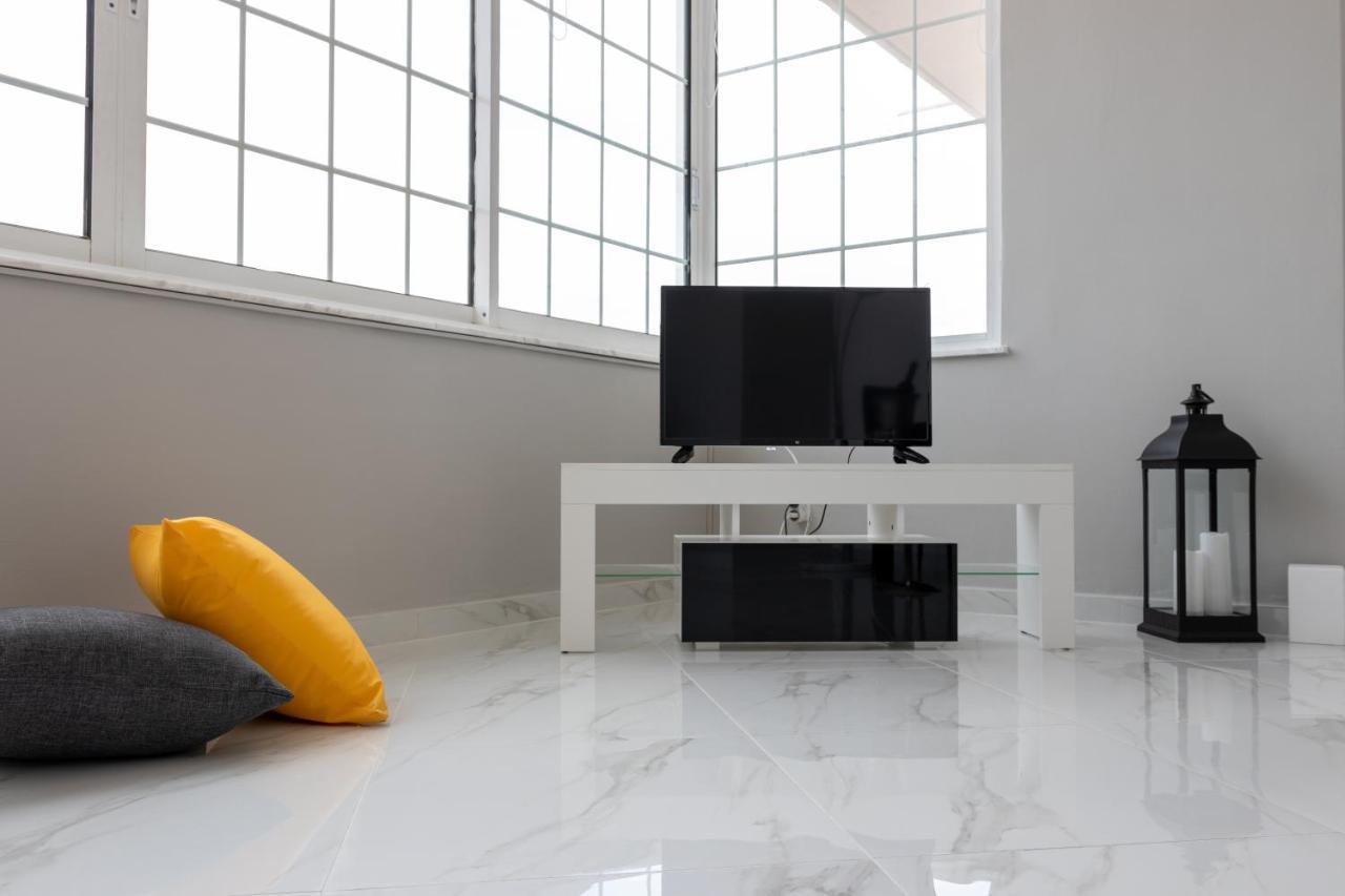 Z5 Sky Sparta Apartment Экстерьер фото