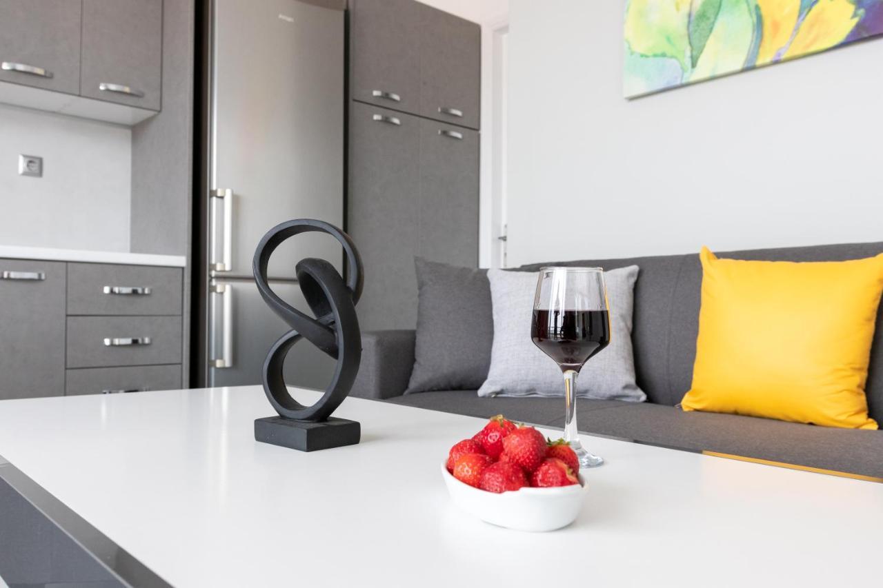 Z5 Sky Sparta Apartment Экстерьер фото